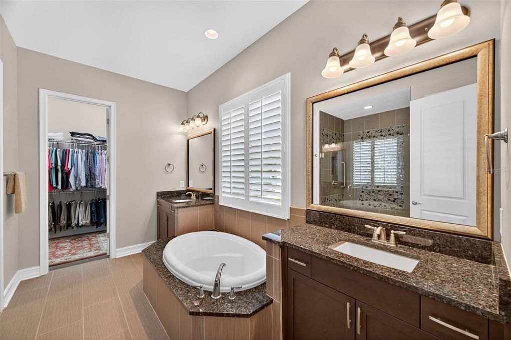 For Sale: $769,900 (4 beds, 3 baths, 2584 Square Feet)