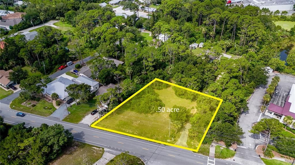 На продажу: $253,200 (0.49 acres)