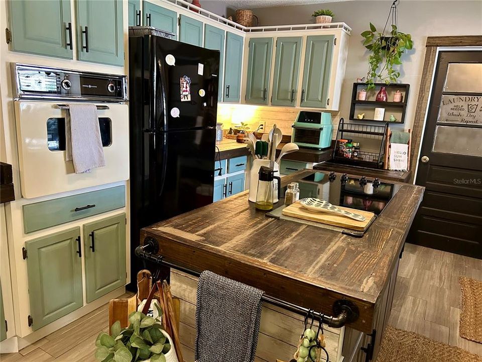 En Venta: $289,500 (3 camas, 2 baños, 2738 Pies cuadrados)