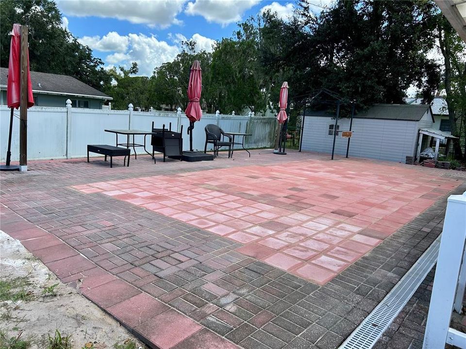 En Venta: $289,500 (3 camas, 2 baños, 2738 Pies cuadrados)