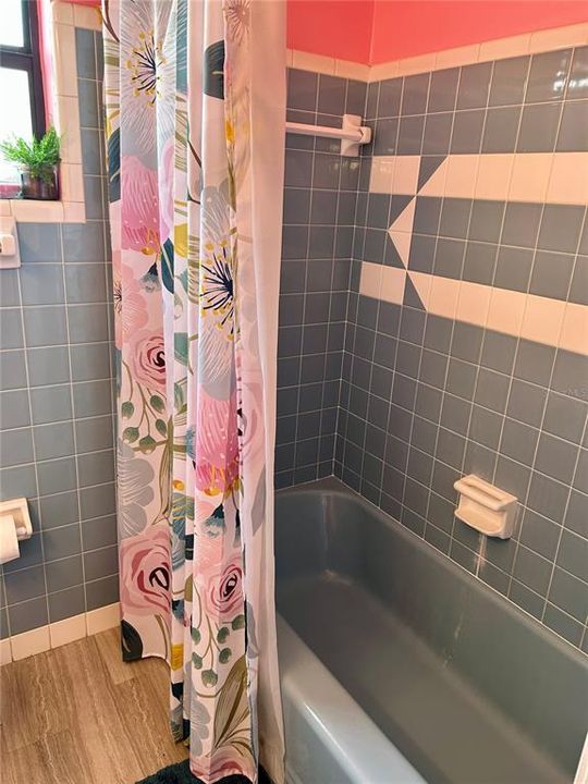 En Venta: $289,500 (3 camas, 2 baños, 2738 Pies cuadrados)