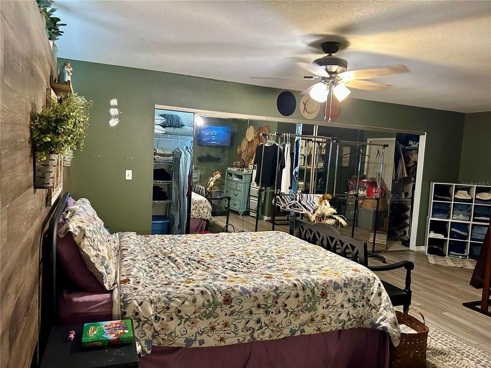 En Venta: $289,500 (3 camas, 2 baños, 2738 Pies cuadrados)