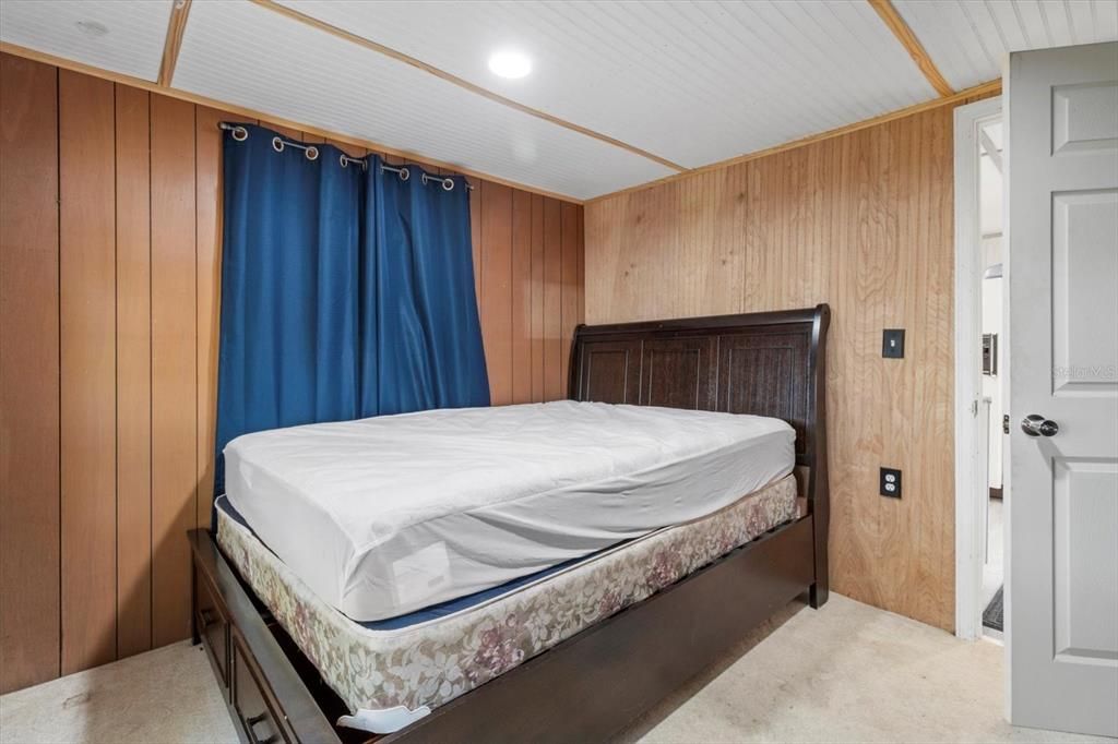 For Sale: $269,000 (4 beds, 3 baths, 1608 Square Feet)