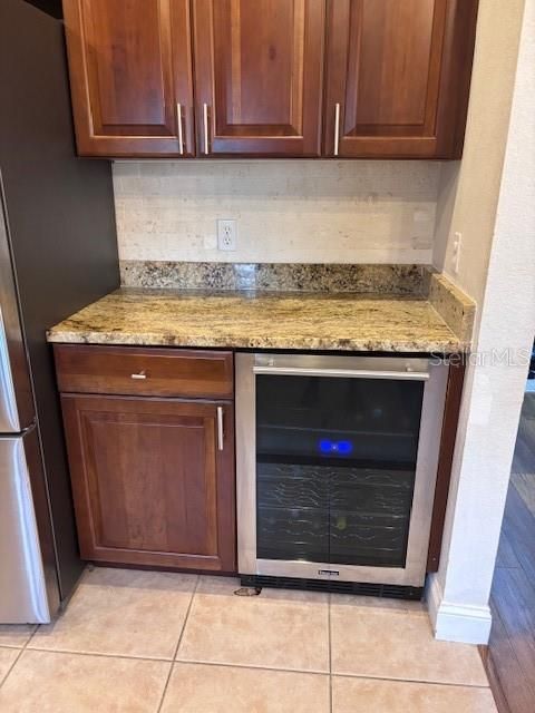 На продажу: $389,950 (3 спален, 2 ванн, 2133 Квадратных фут)