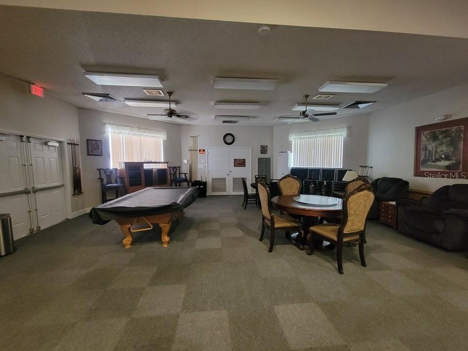 На продажу: $115,000 (2 спален, 2 ванн, 1135 Квадратных фут)