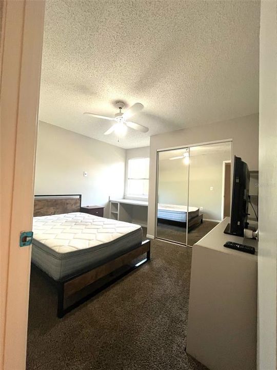 В аренду: $425 (4 спален, 2 ванн, 1177 Квадратных фут)