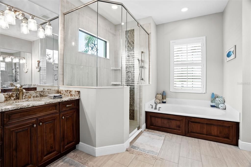 For Sale: $1,240,000 (4 beds, 4 baths, 3370 Square Feet)