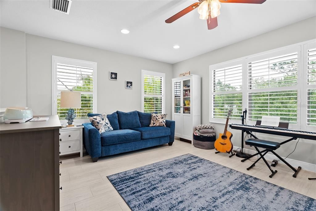 For Sale: $1,240,000 (4 beds, 4 baths, 3370 Square Feet)