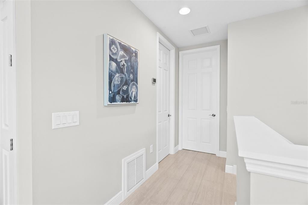 For Sale: $1,240,000 (4 beds, 4 baths, 3370 Square Feet)