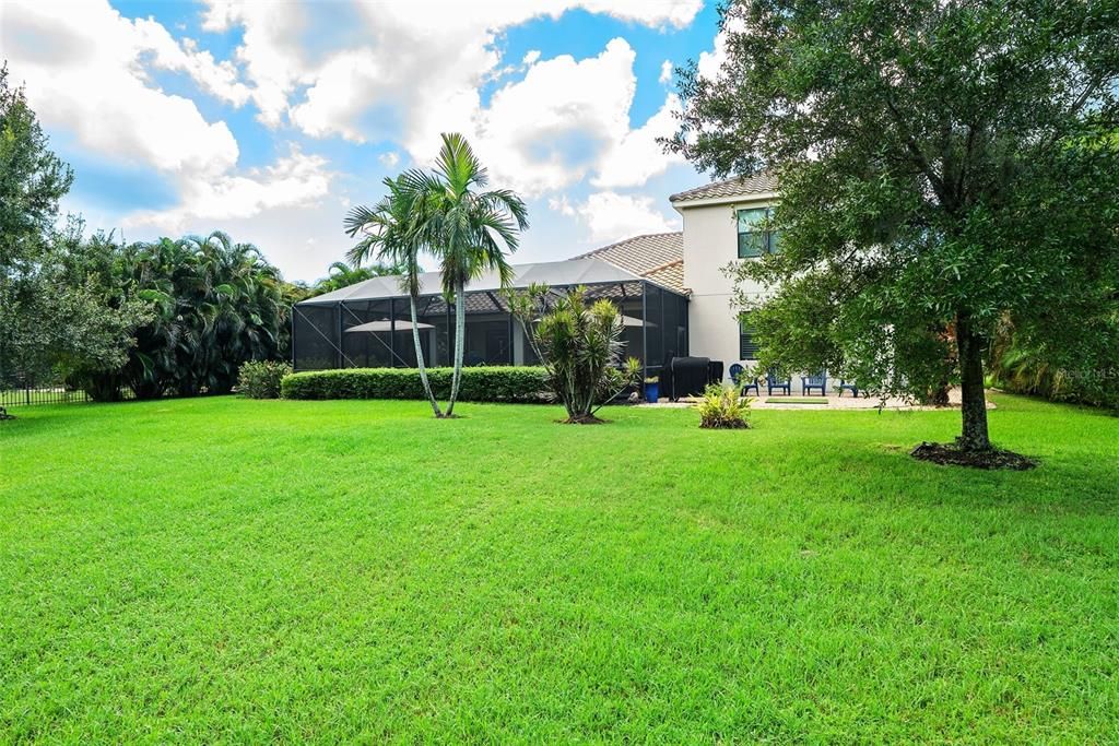 For Sale: $1,240,000 (4 beds, 4 baths, 3370 Square Feet)