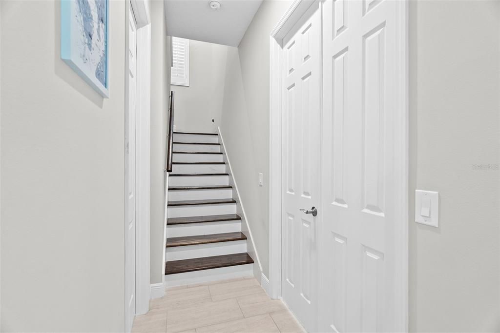 For Sale: $1,240,000 (4 beds, 4 baths, 3370 Square Feet)