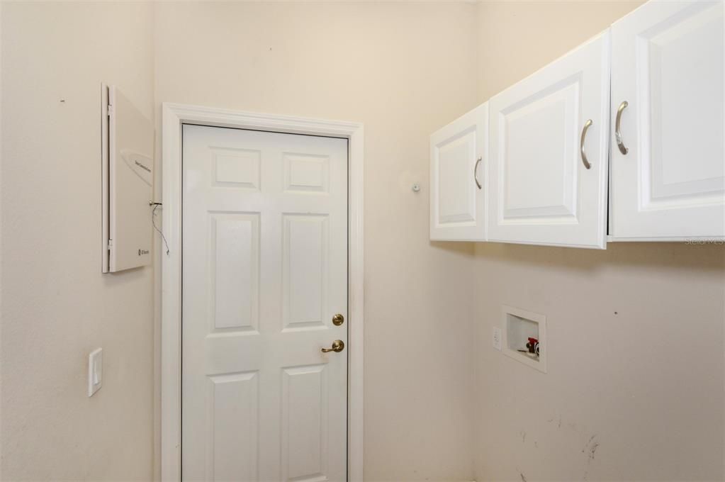 待售: $229,000 (2 贝兹, 2 浴室, 1389 平方英尺)