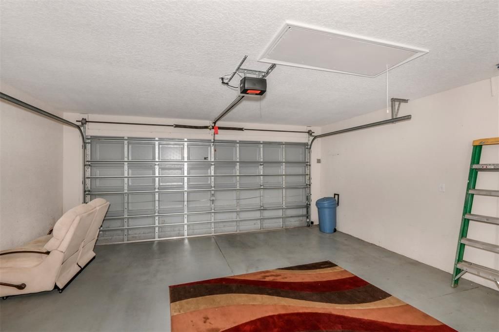 待售: $229,000 (2 贝兹, 2 浴室, 1389 平方英尺)