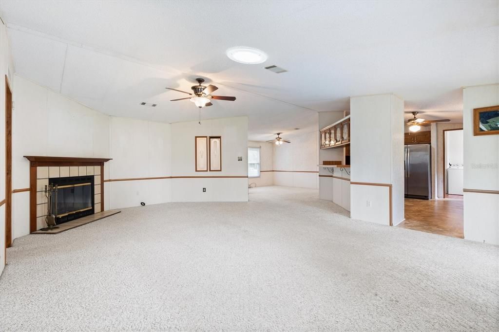 En Venta: $279,900 (3 camas, 2 baños, 1716 Pies cuadrados)