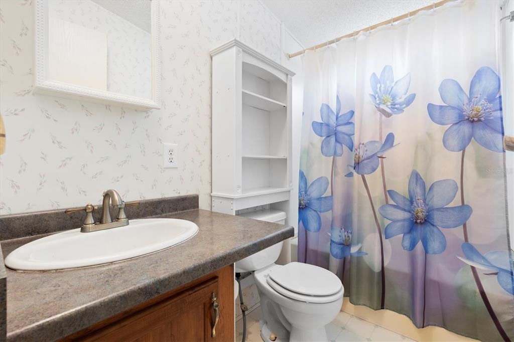 En Venta: $279,900 (3 camas, 2 baños, 1716 Pies cuadrados)