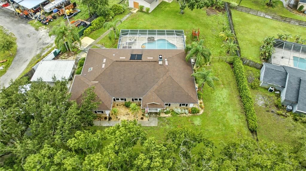 Под контрактом: $824,900 (4 спален, 2 ванн, 2536 Квадратных фут)