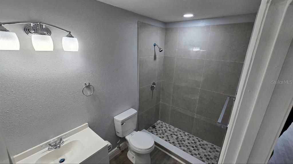 В аренду: $1,800 (3 спален, 2 ванн, 1344 Квадратных фут)