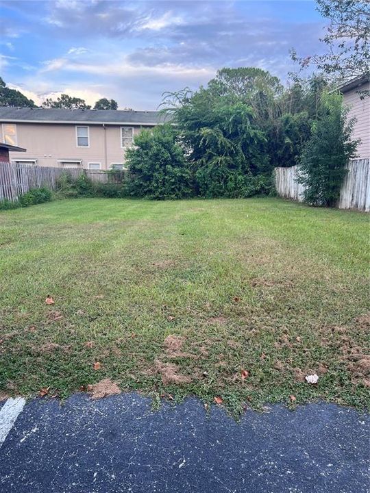 En Venta: $80,000 (0.06 acres)