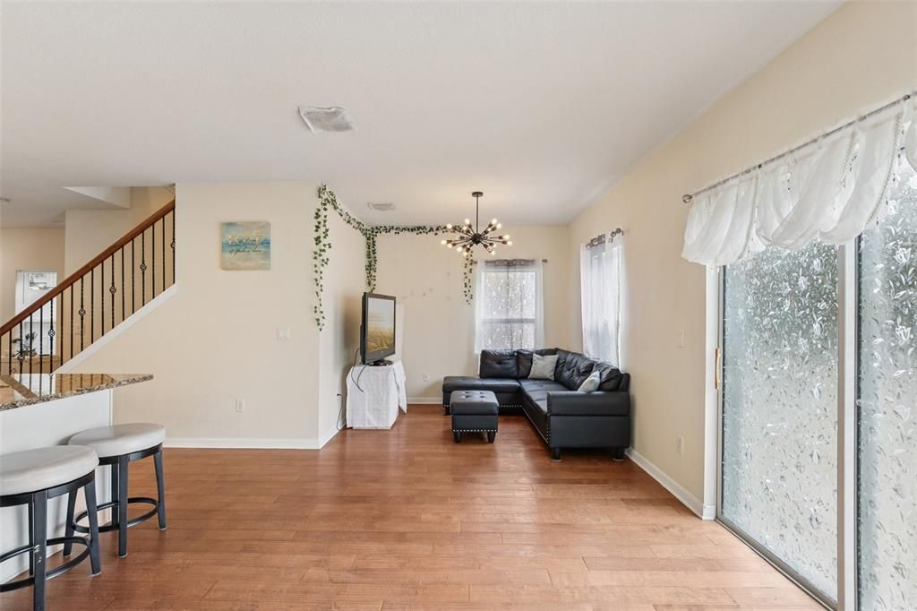 En Venta: $320,000 (3 camas, 2 baños, 1604 Pies cuadrados)