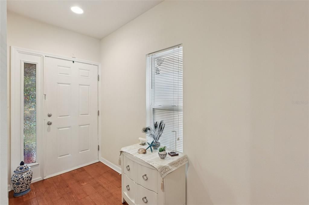 En Venta: $320,000 (3 camas, 2 baños, 1604 Pies cuadrados)