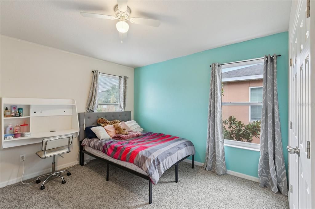 En Venta: $320,000 (3 camas, 2 baños, 1604 Pies cuadrados)