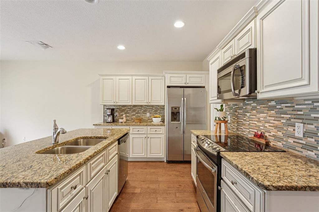 En Venta: $320,000 (3 camas, 2 baños, 1604 Pies cuadrados)