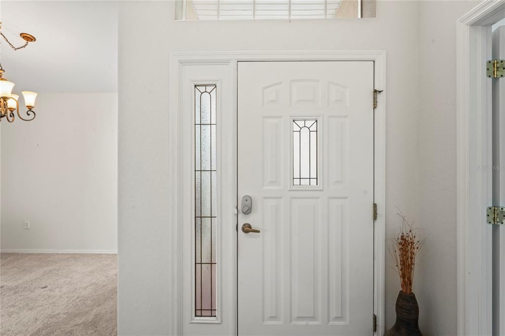 Activo con contrato: $310,000 (3 camas, 2 baños, 1856 Pies cuadrados)