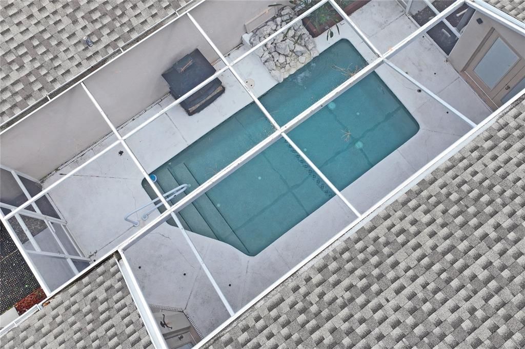 Activo con contrato: $310,000 (3 camas, 2 baños, 1856 Pies cuadrados)