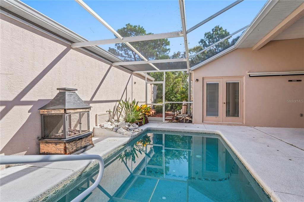 Activo con contrato: $310,000 (3 camas, 2 baños, 1856 Pies cuadrados)