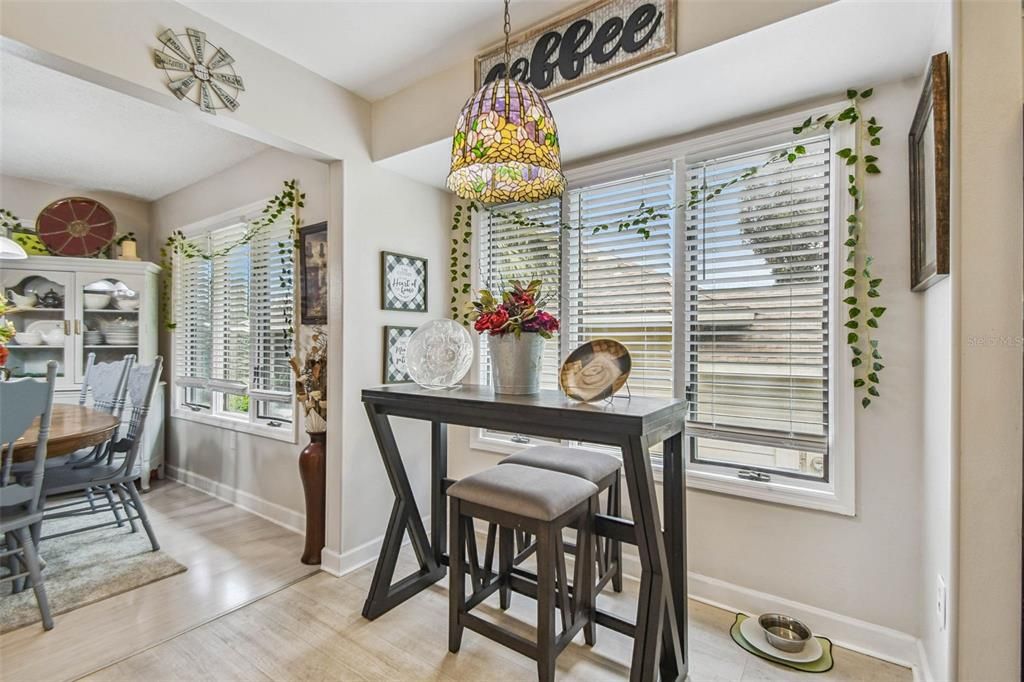 待售: $459,900 (3 贝兹, 2 浴室, 2066 平方英尺)