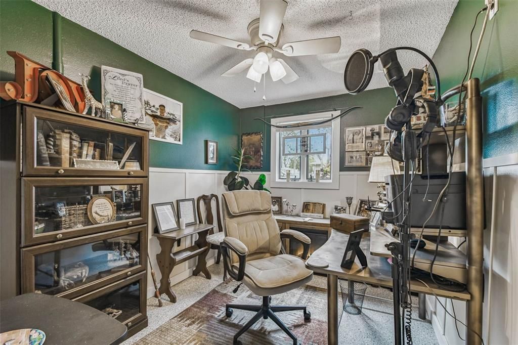 待售: $459,900 (3 贝兹, 2 浴室, 2066 平方英尺)