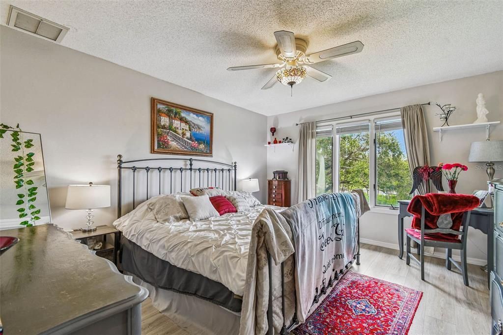 待售: $459,900 (3 贝兹, 2 浴室, 2066 平方英尺)