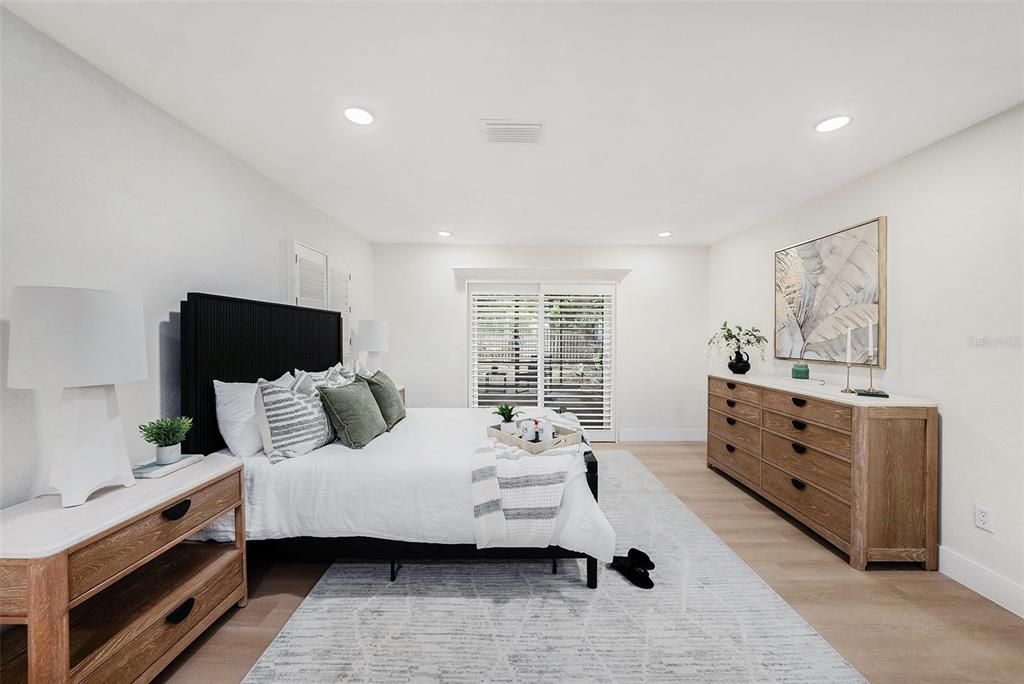 Active With Contract: $435,000 (3 beds, 2 baths, 1748 Square Feet)