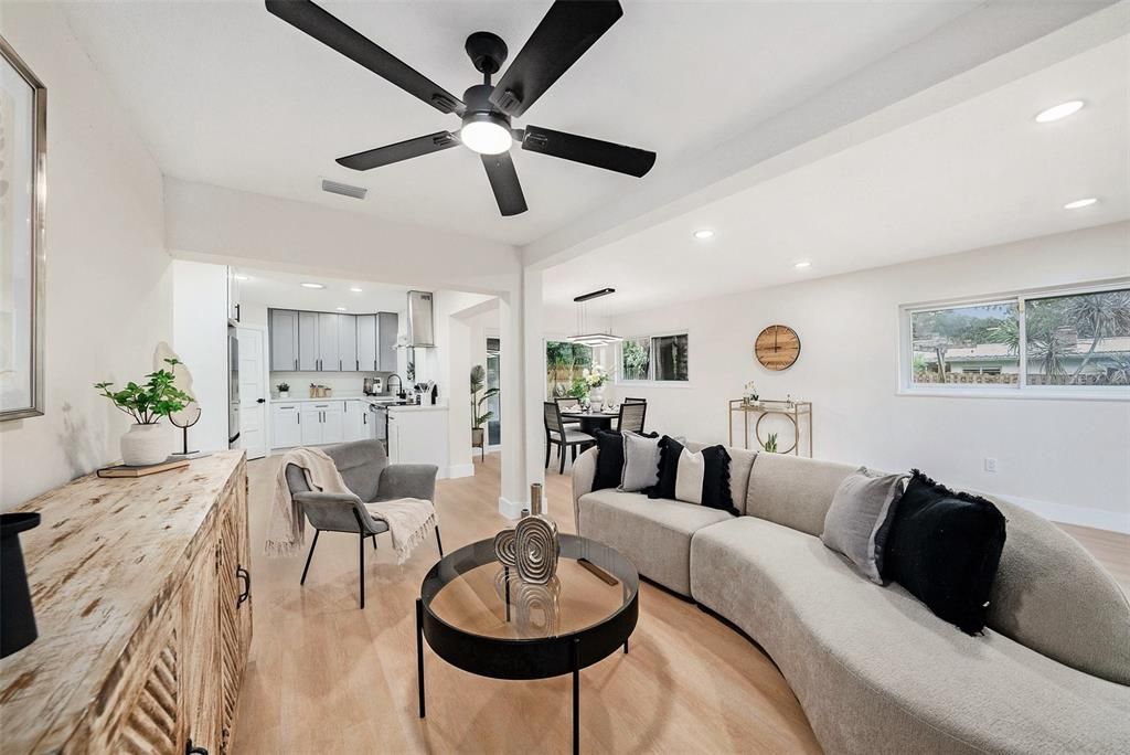 Active With Contract: $435,000 (3 beds, 2 baths, 1748 Square Feet)