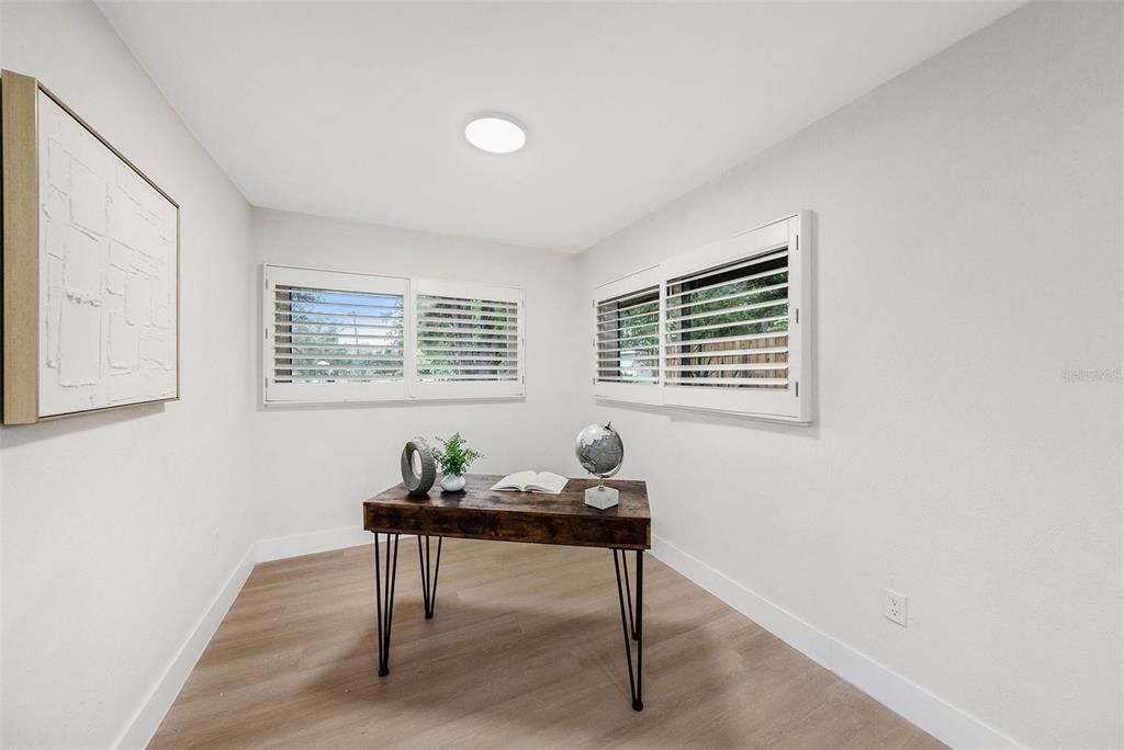 Active With Contract: $435,000 (3 beds, 2 baths, 1748 Square Feet)
