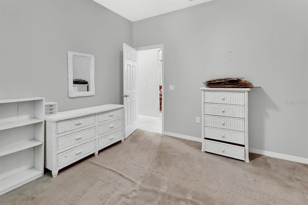 Active With Contract: $444,000 (4 beds, 2 baths, 2236 Square Feet)