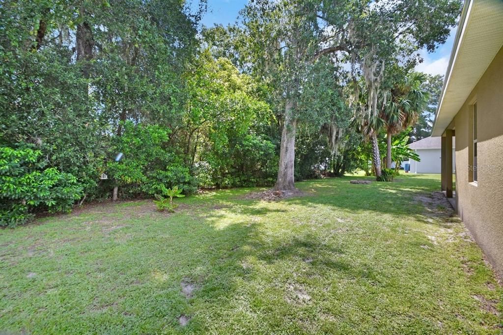 Active With Contract: $444,000 (4 beds, 2 baths, 2236 Square Feet)