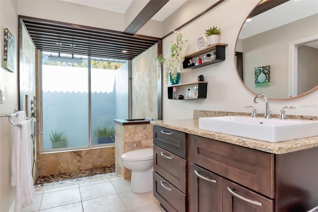 待售: $1,050,000 (5 贝兹, 3 浴室, 3280 平方英尺)