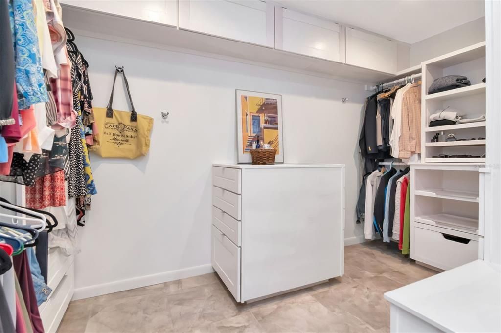 待售: $1,050,000 (5 贝兹, 3 浴室, 3280 平方英尺)