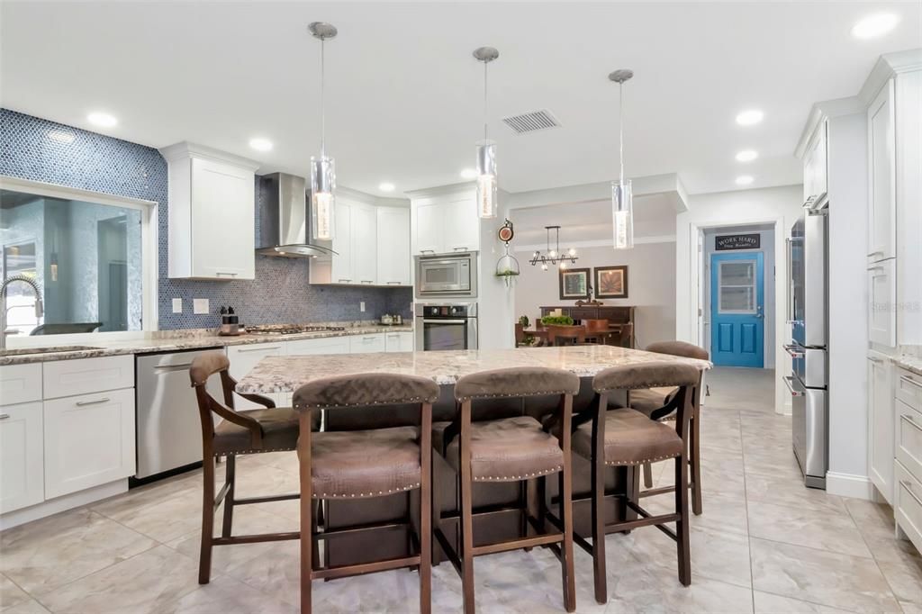 待售: $1,050,000 (5 贝兹, 3 浴室, 3280 平方英尺)