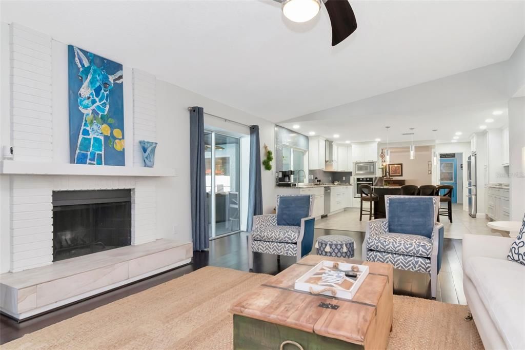 待售: $1,050,000 (5 贝兹, 3 浴室, 3280 平方英尺)