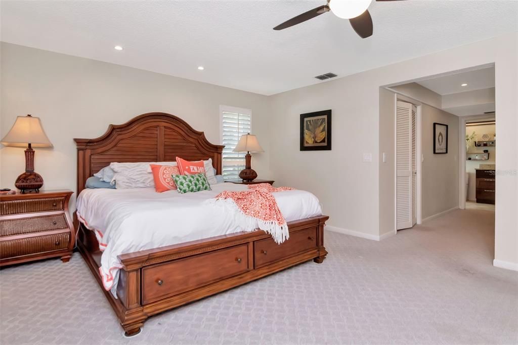 待售: $1,050,000 (5 贝兹, 3 浴室, 3280 平方英尺)