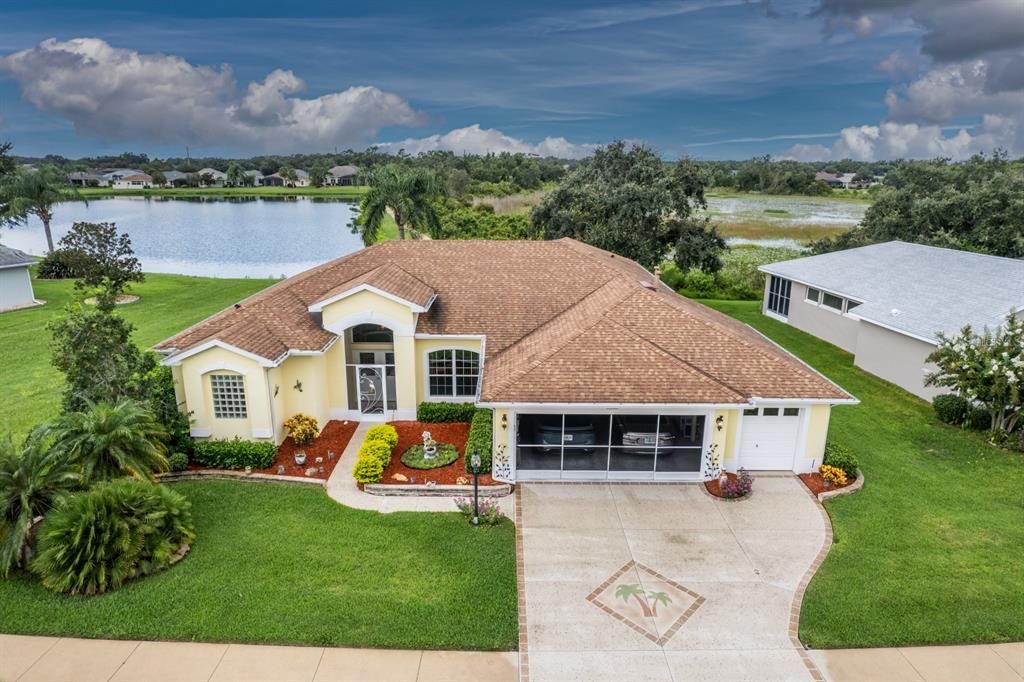 Vendido Recientemente: $400,000 (3 camas, 2 baños, 2259 Pies cuadrados)