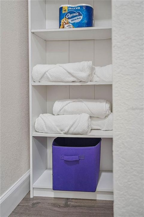 For Sale: $499,000 (4 beds, 0 baths, 1600 Square Feet)