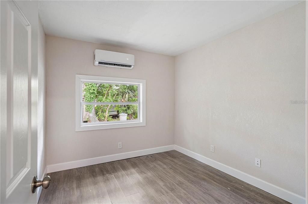 For Sale: $499,000 (4 beds, 0 baths, 1600 Square Feet)