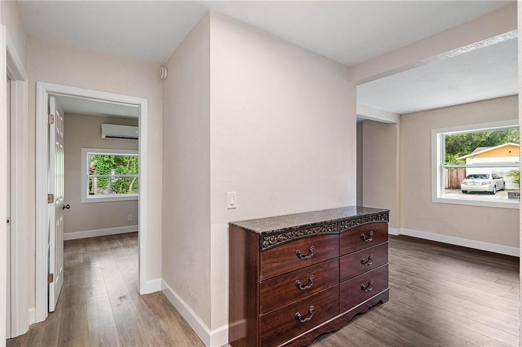 For Sale: $499,000 (4 beds, 0 baths, 1600 Square Feet)