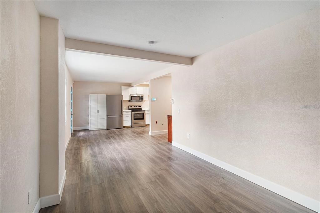 For Sale: $499,000 (4 beds, 0 baths, 1600 Square Feet)