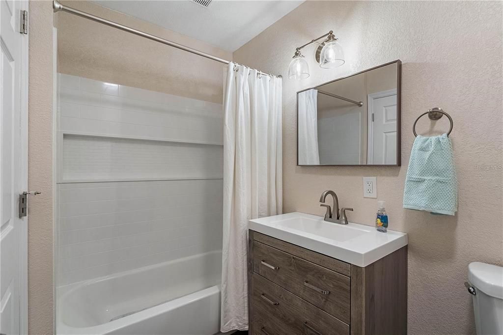 For Sale: $499,000 (4 beds, 0 baths, 1600 Square Feet)