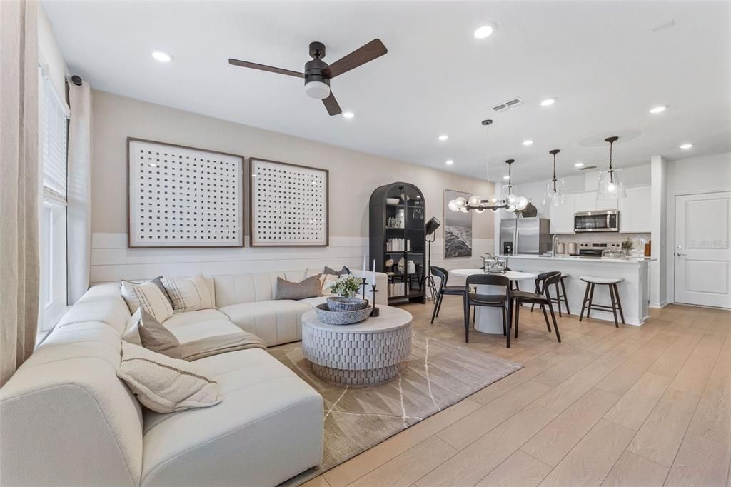 Activo con contrato: $2,500 (3 camas, 2 baños, 1501 Pies cuadrados)