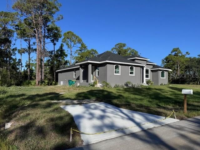 Activo con contrato: $575,000 (4 camas, 4 baños, 3262 Pies cuadrados)